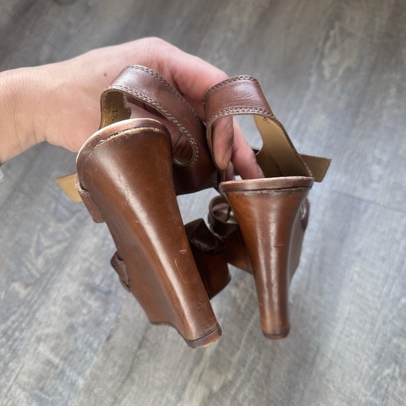 Stuart Weitzman Brown Leather Cork Wedge Sandals Size 7 1 / 2 Women's - Picture 4 of 8